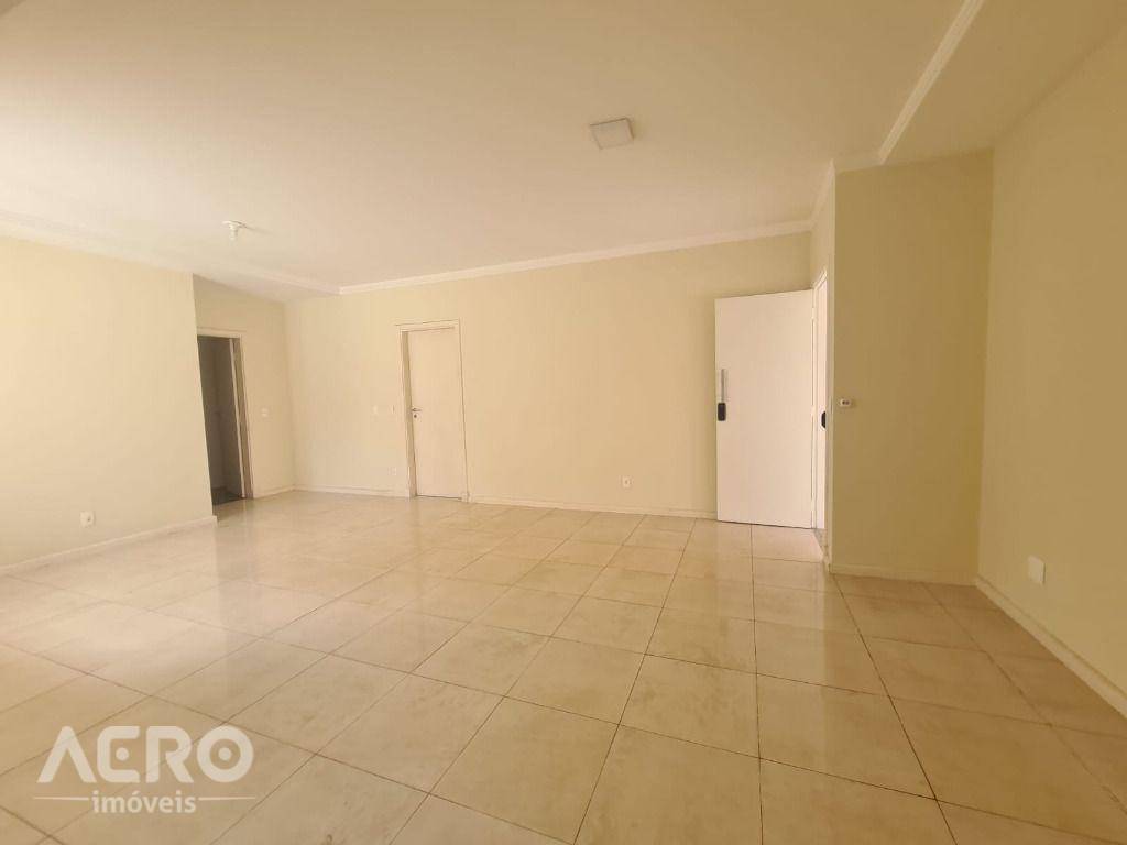 Casa de Condomínio à venda com 4 quartos, 224m² - Foto 22