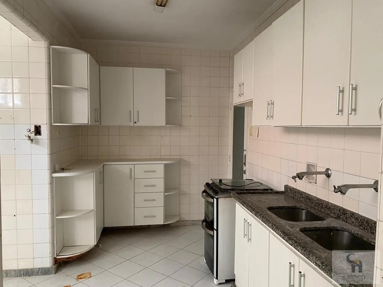 Apartamento à venda com 4 quartos, 200m² - Foto 14