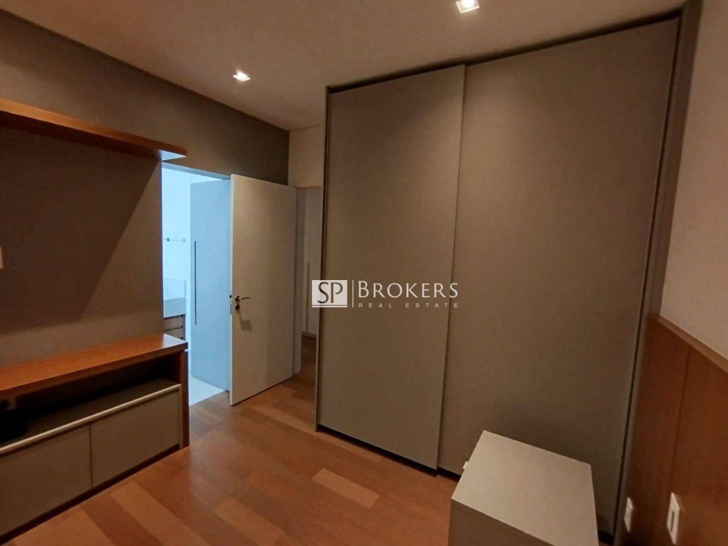 Apartamento à venda com 3 quartos, 256m² - Foto 52