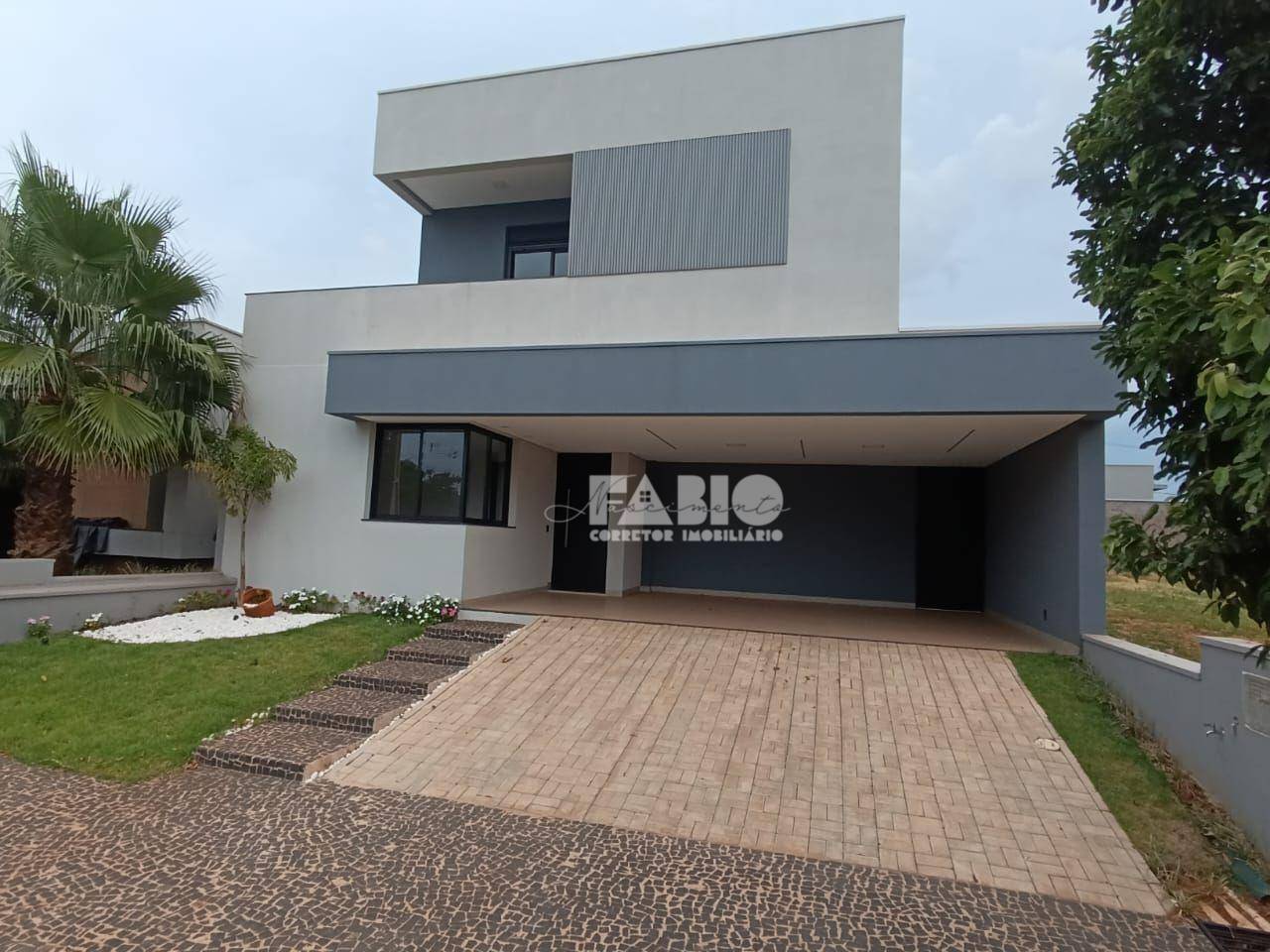 Sobrado, 3 quartos, 269 m² - Foto 2