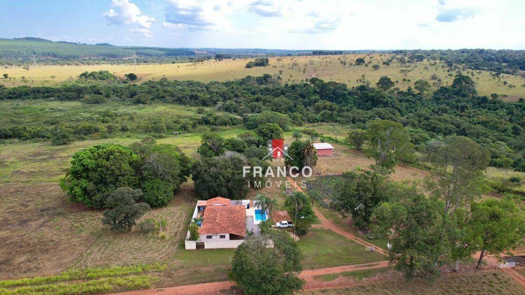 Fazenda à venda com 3 quartos, 1355200M2 - Foto 4