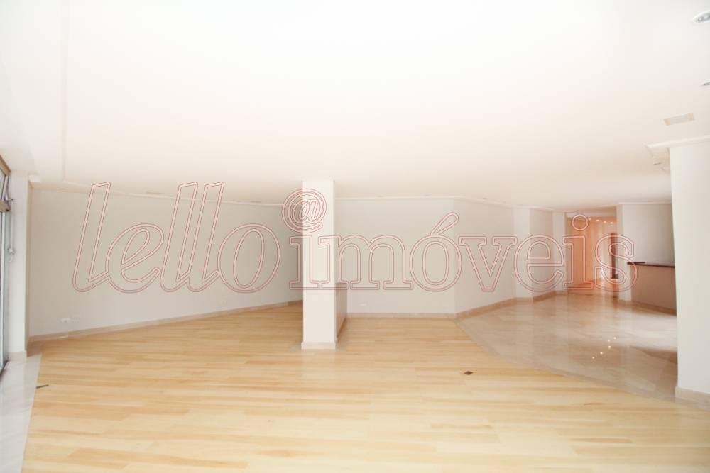 Apartamento para alugar com 4 quartos, 307m² - Foto 4