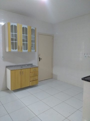 Apartamento à venda com 2 quartos, 90m² - Foto 3