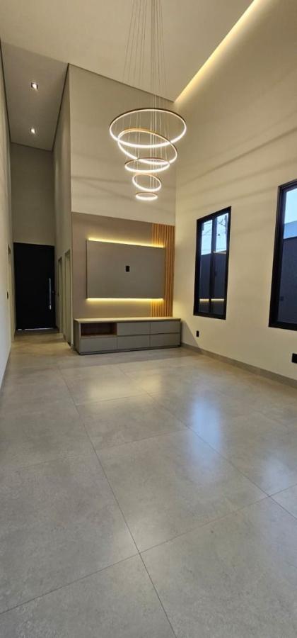 Casa à venda com 3 quartos, 155m² - Foto 9