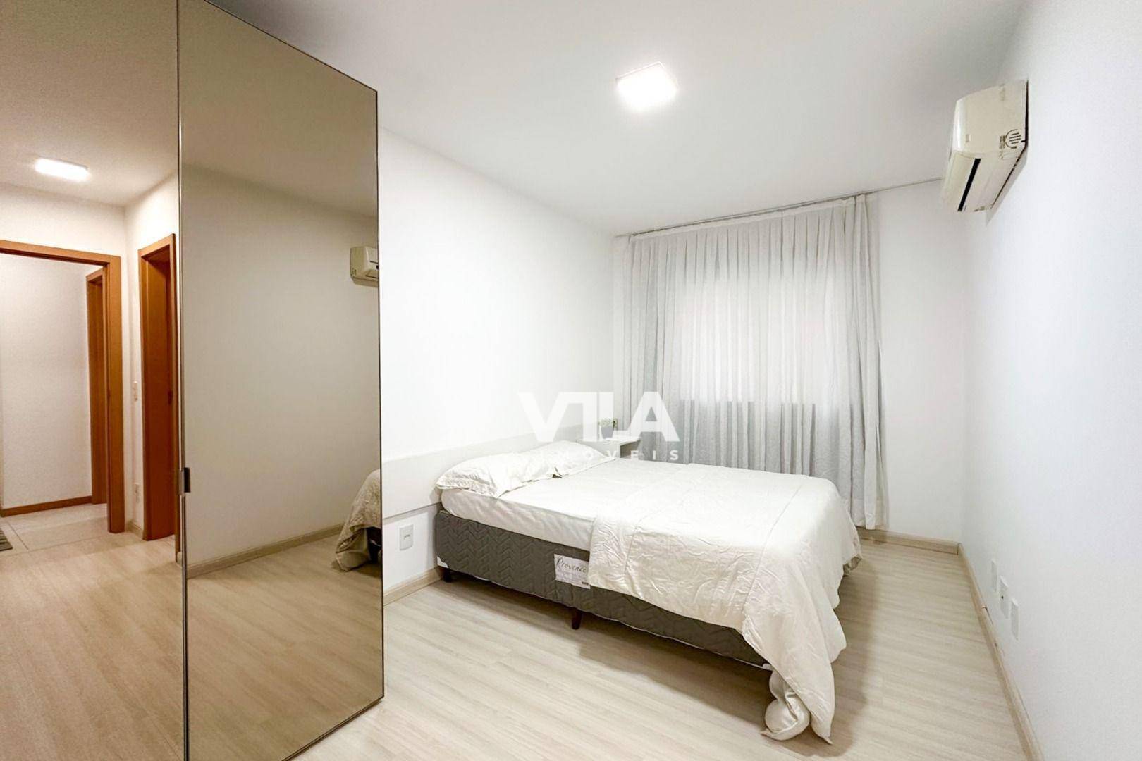 Apartamento à venda com 2 quartos, 77m² - Foto 9