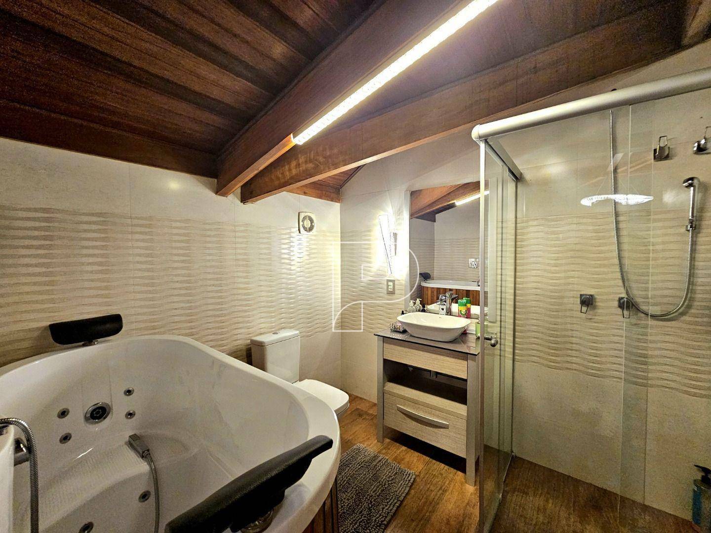 Casa de Condomínio à venda com 7 quartos, 1400m² - Foto 58