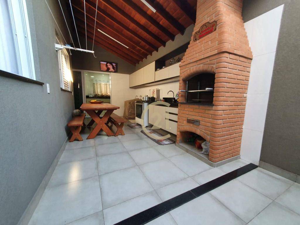 Casa à venda com 3 quartos, 138m² - Foto 5