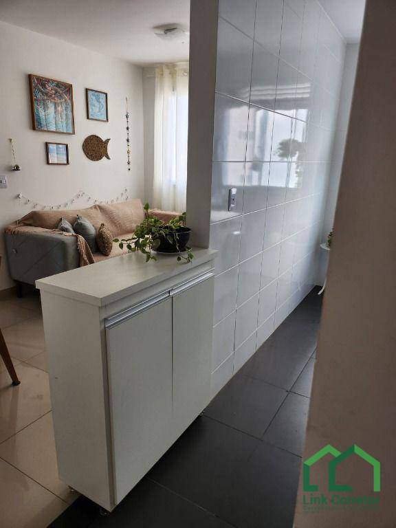 Apartamento à venda com 2 quartos, 45m² - Foto 9