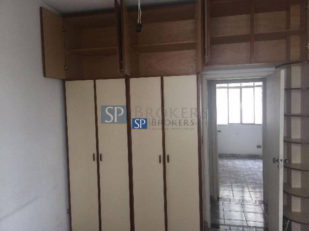 Apartamento à venda com 3 quartos, 137m² - Foto 13