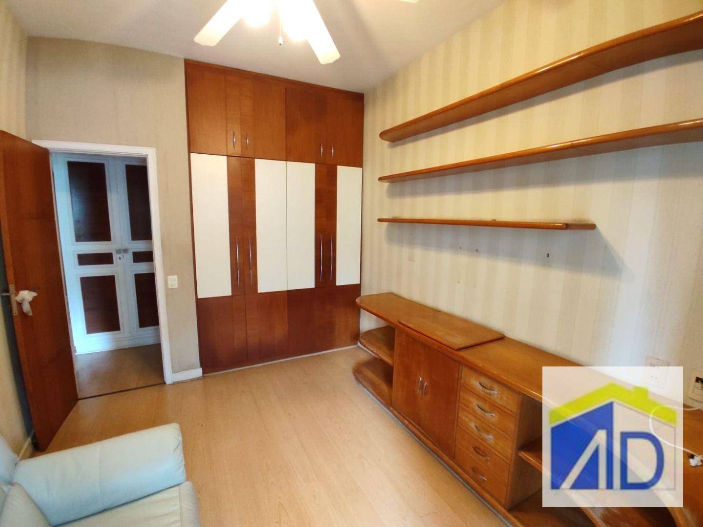 Apartamento à venda com 3 quartos, 135m² - Foto 34