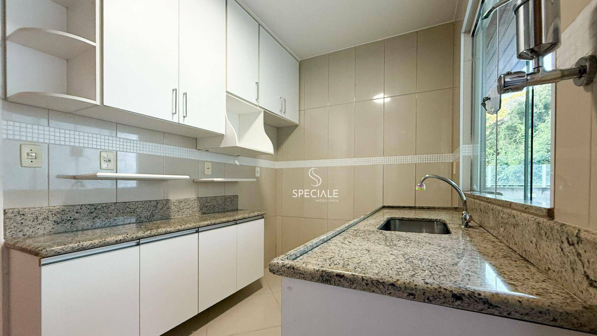 Casa à venda com 3 quartos, 105m² - Foto 15