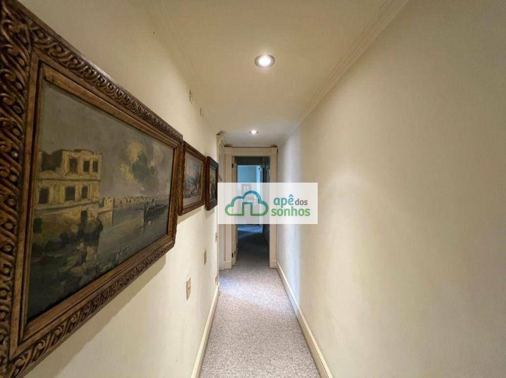 Apartamento à venda com 3 quartos, 220m² - Foto 15