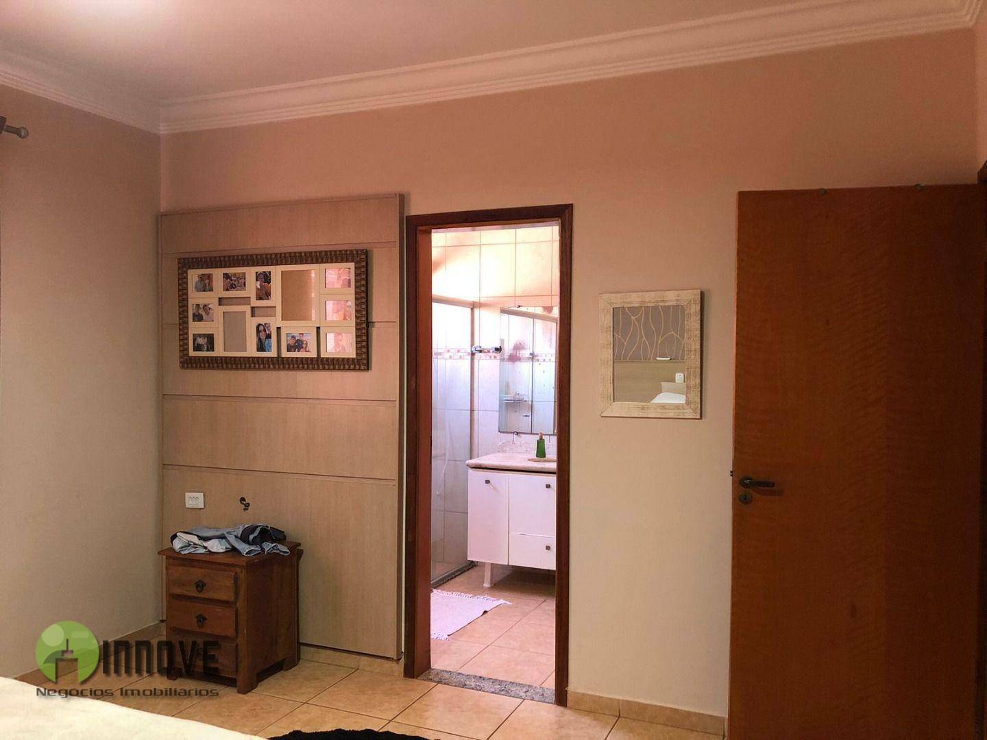 Casa de Condomínio à venda com 3 quartos, 236m² - Foto 21