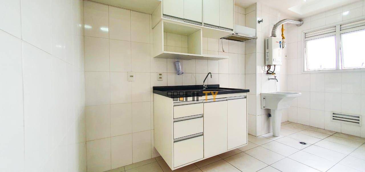 Apartamento à venda com 2 quartos, 66m² - Foto 4