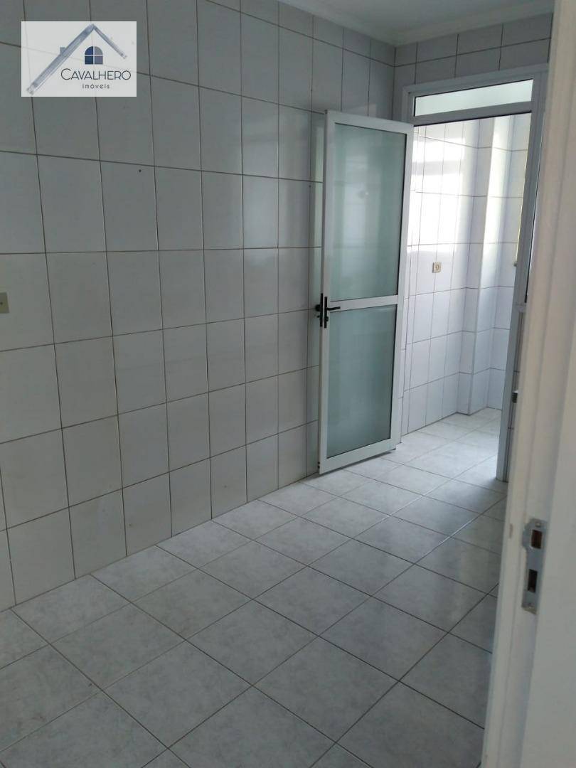 Apartamento à venda com 2 quartos, 69m² - Foto 13