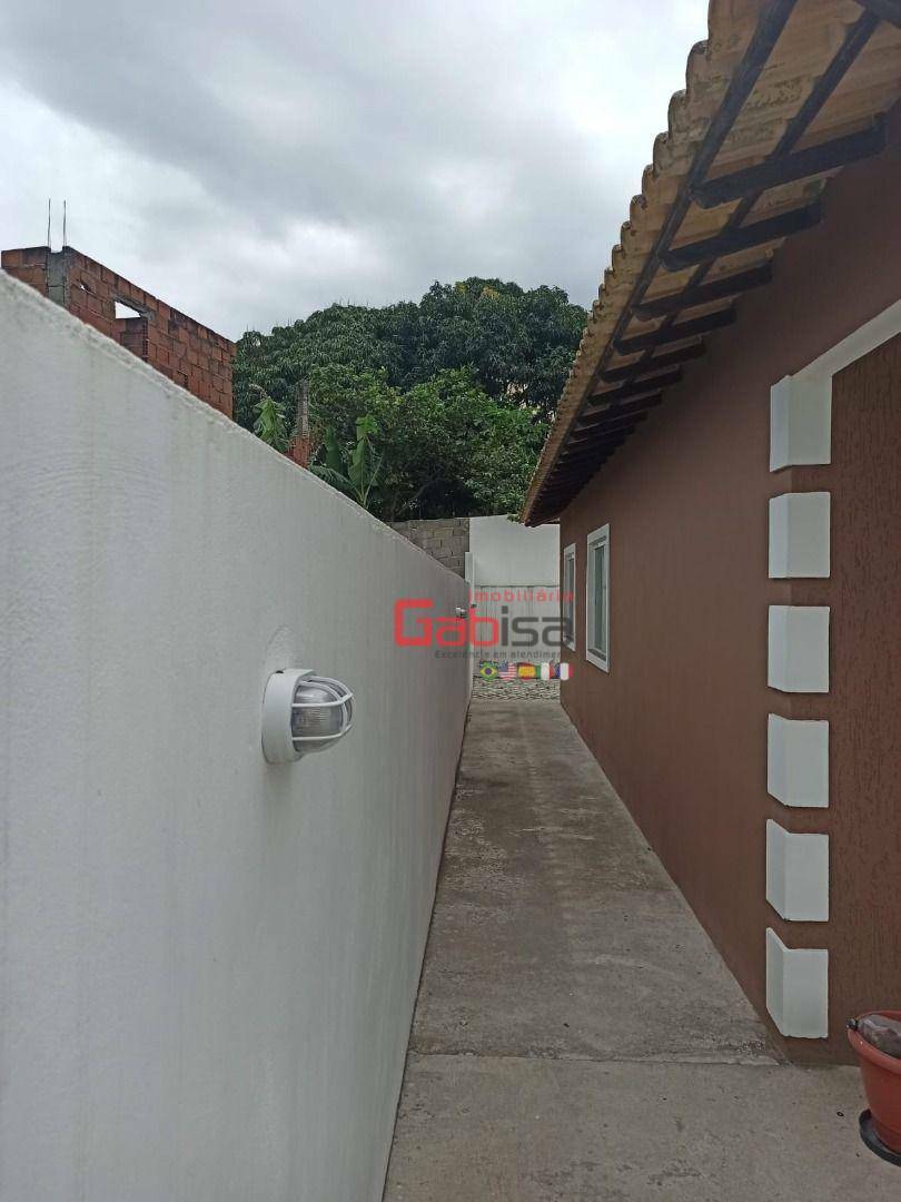 Casa à venda com 3 quartos, 70m² - Foto 4