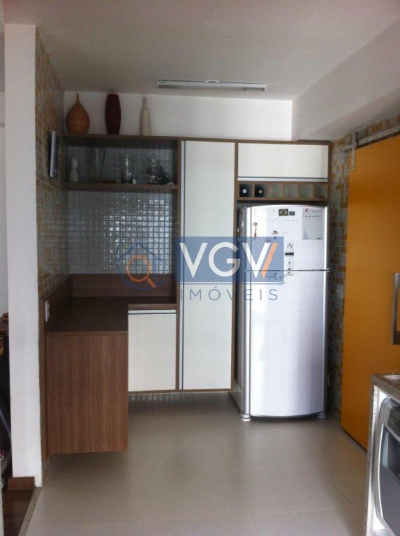 Apartamento à venda com 3 quartos, 112m² - Foto 7