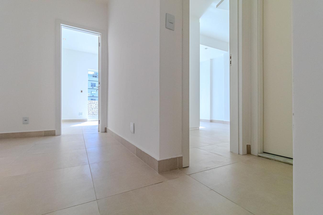 Apartamento à venda com 3 quartos, 135m² - Foto 27