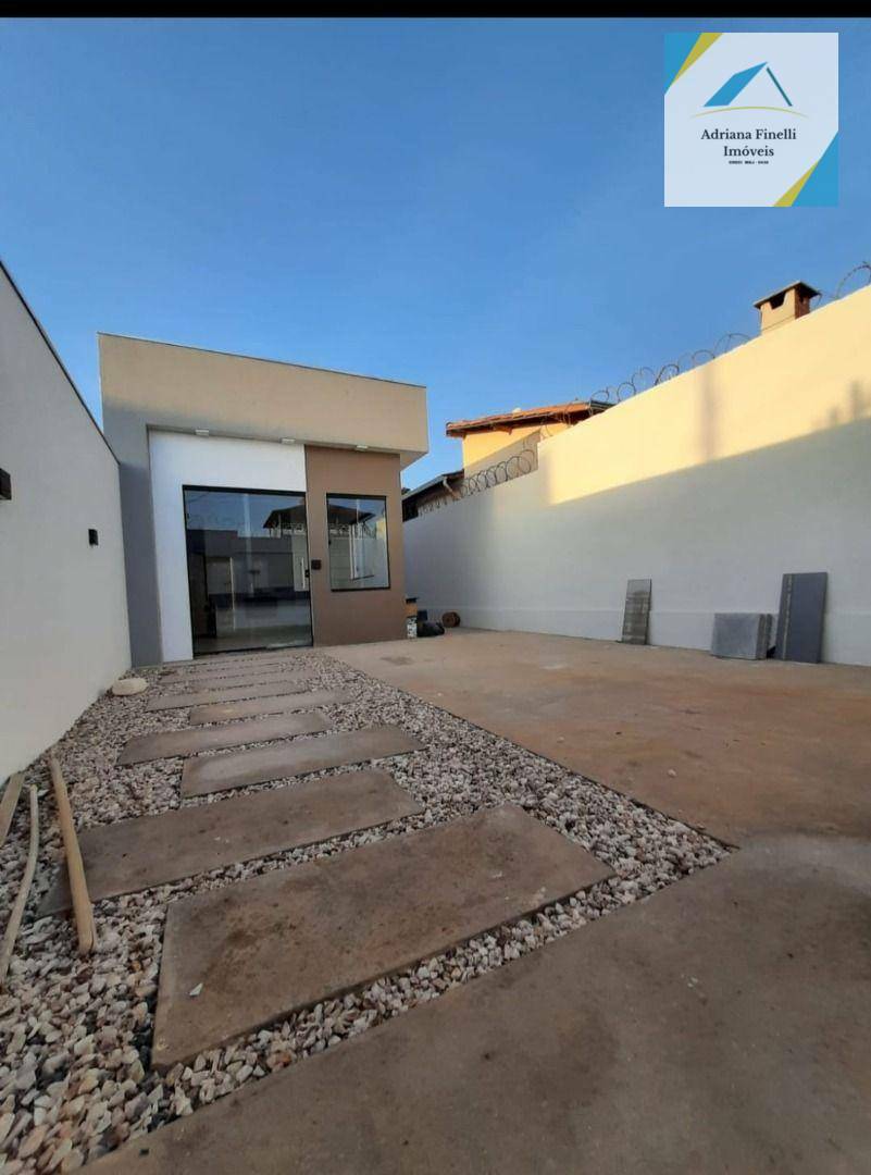 Casa à venda com 3 quartos, 77m² - Foto 14