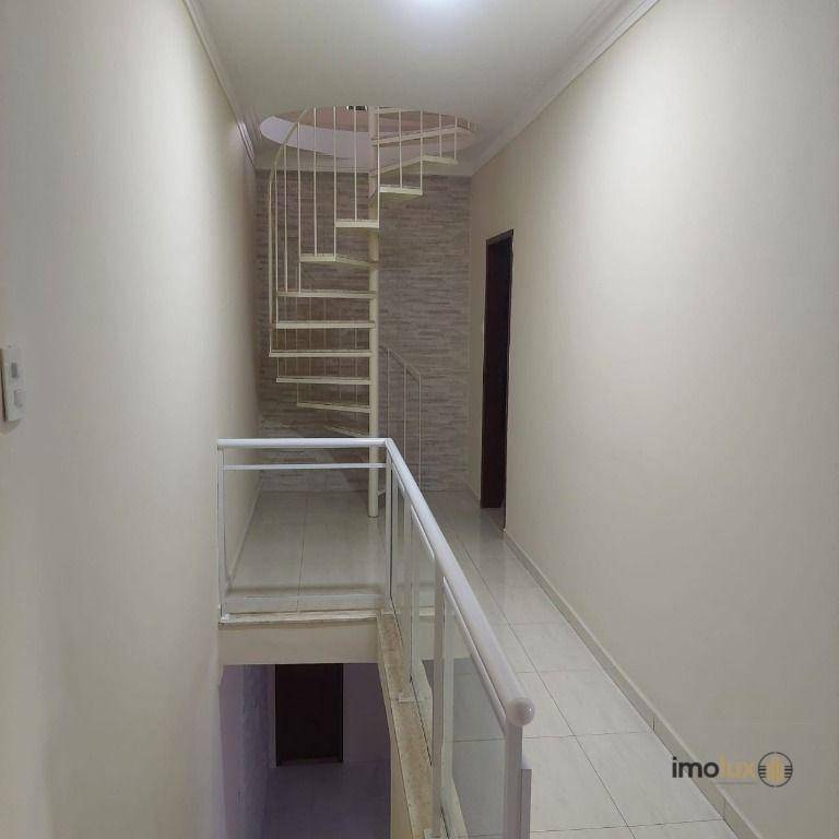 Casa à venda com 3 quartos, 230m² - Foto 6