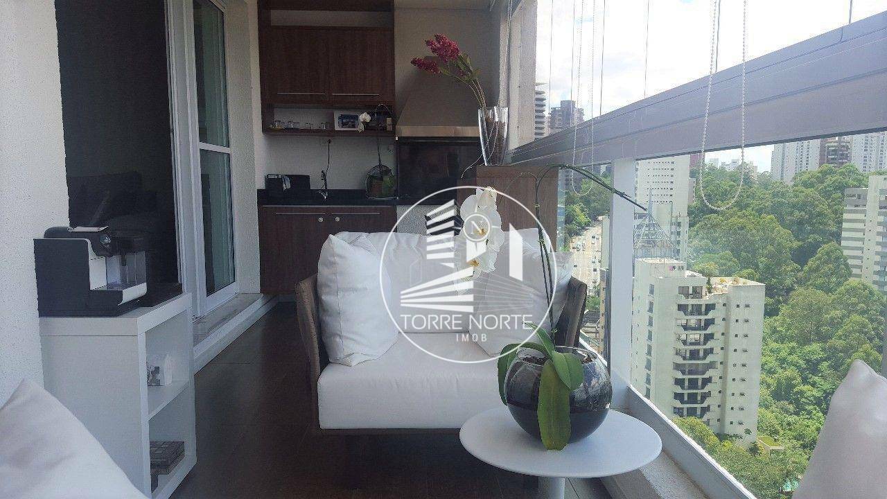 Apartamento à venda com 3 quartos, 127m² - Foto 1