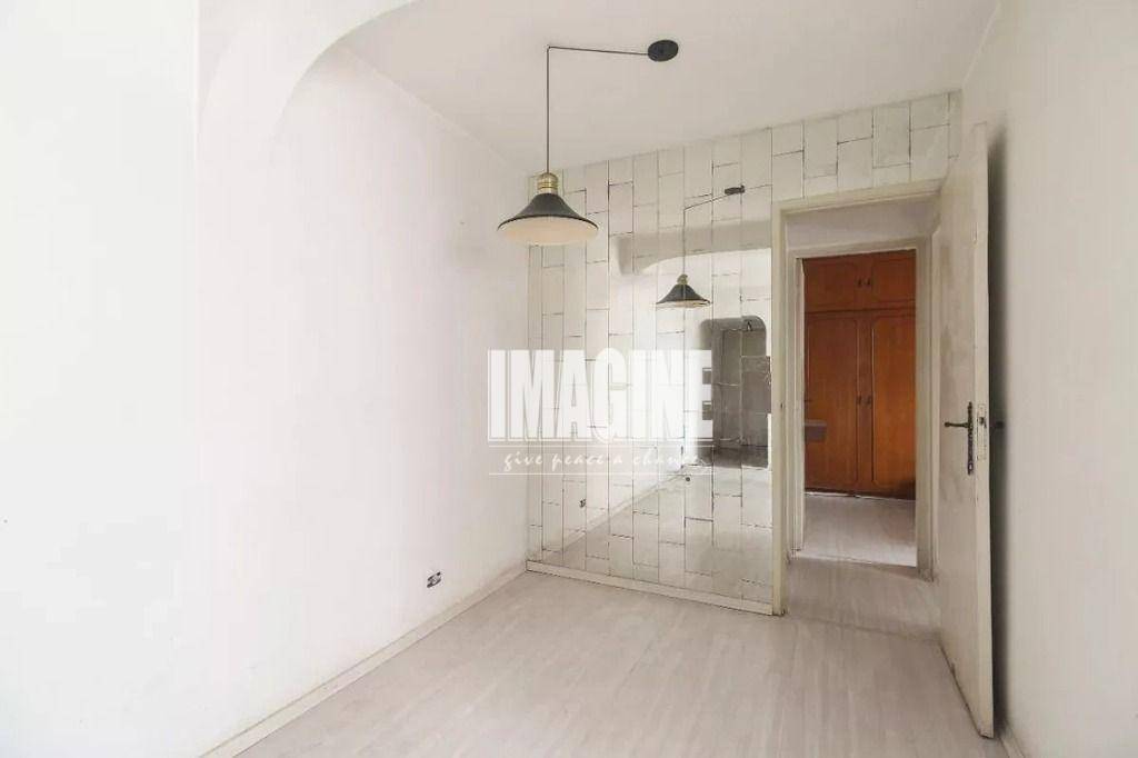 Apartamento à venda com 3 quartos, 126m² - Foto 3