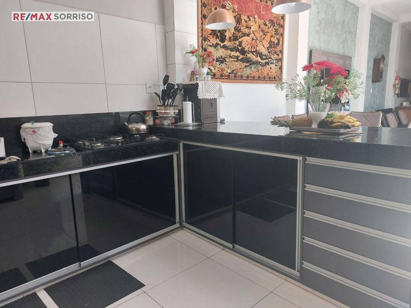 Sobrado à venda com 6 quartos, 620m² - Foto 4