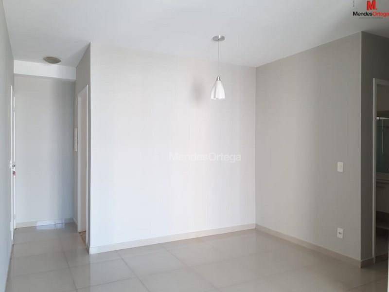 Apartamento para alugar com 3 quartos, 68m² - Foto 3