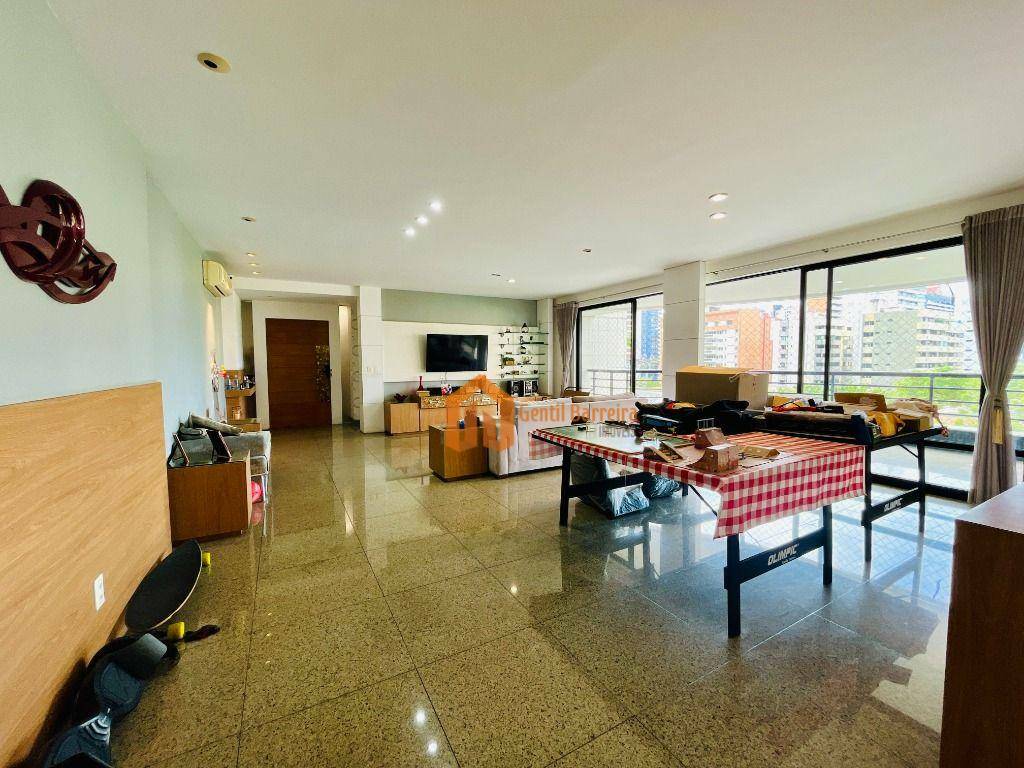 Apartamento à venda com 4 quartos, 253m² - Foto 5