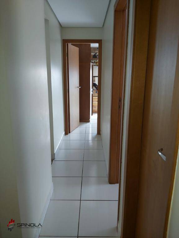 Apartamento à venda com 3 quartos, 134m² - Foto 19