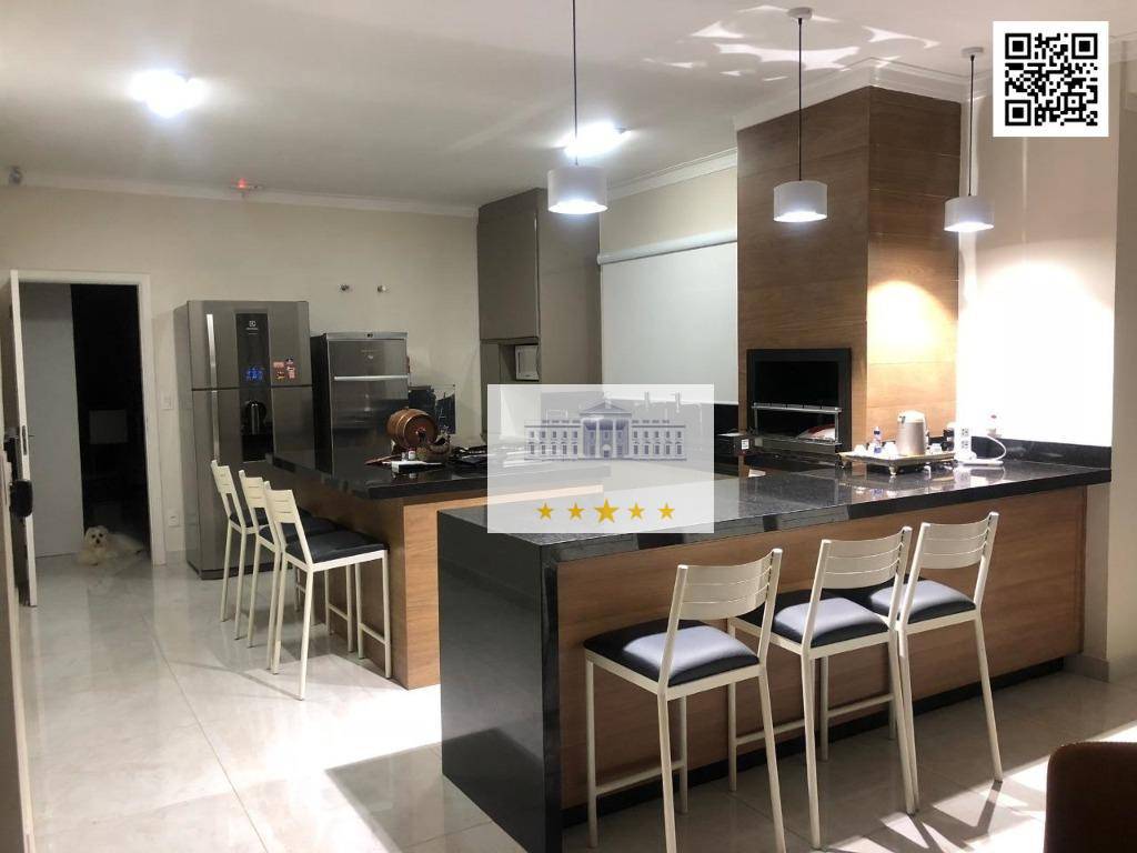 Casa à venda com 3 quartos, 330m² - Foto 13