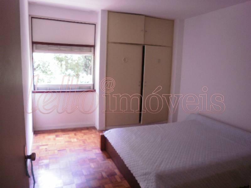 Apartamento para alugar com 2 quartos, 150m² - Foto 11