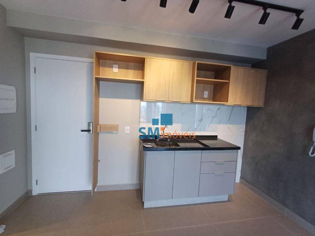 Apartamento para alugar com 2 quartos, 69m² - Foto 11