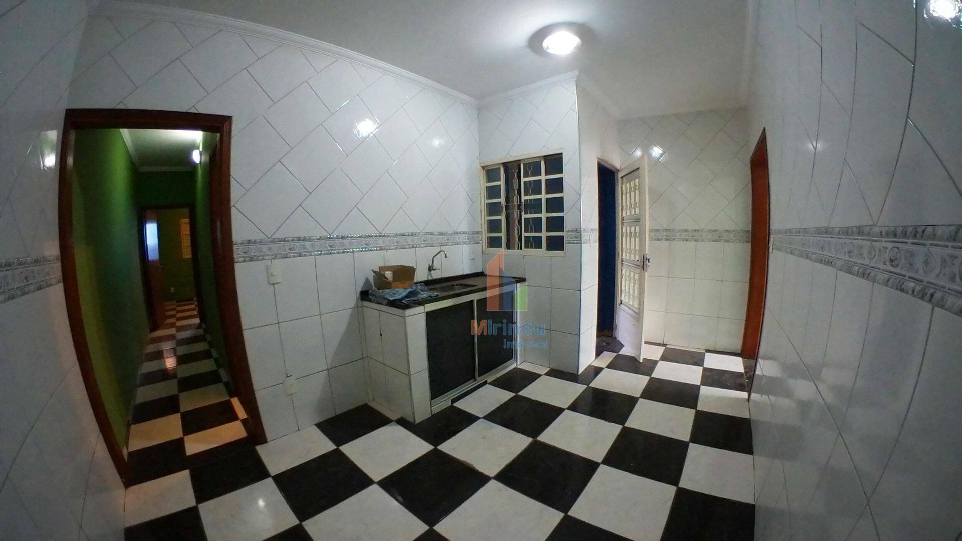 Casa à venda com 4 quartos, 120m² - Foto 6