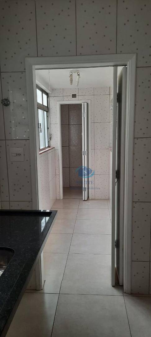 Apartamento à venda com 3 quartos, 90m² - Foto 7