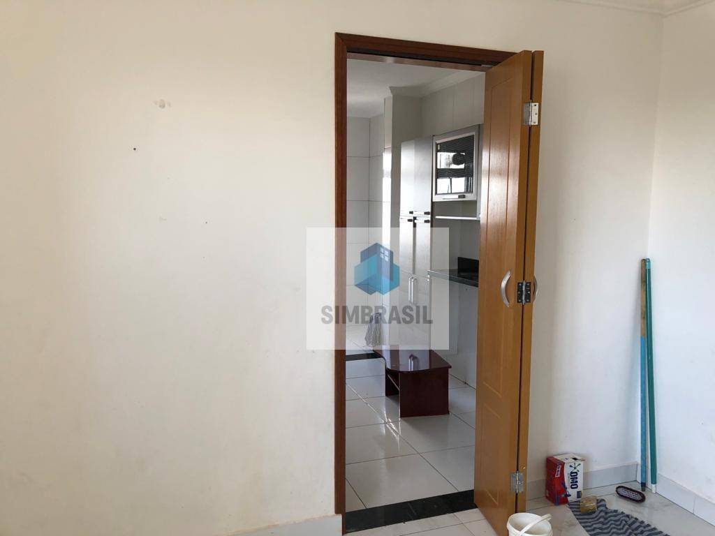 Apartamento à venda com 2 quartos, 65m² - Foto 10