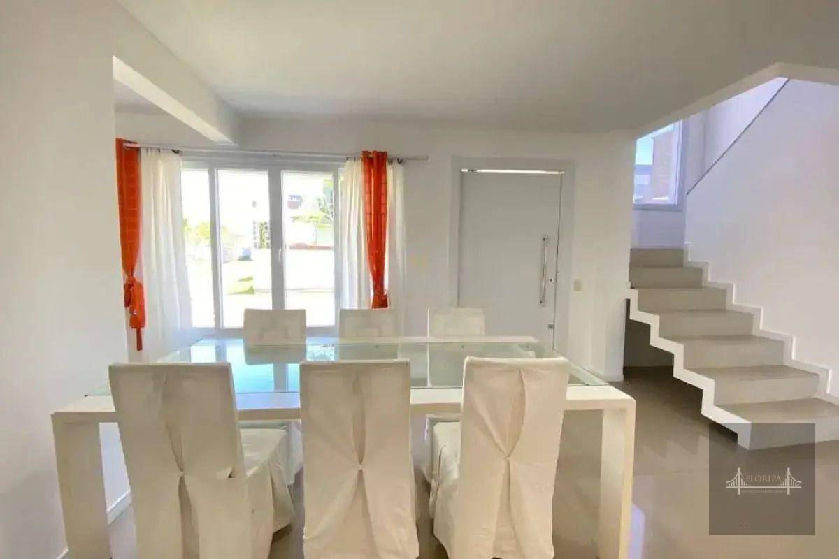Casa de Condomínio à venda com 4 quartos, 385m² - Foto 6