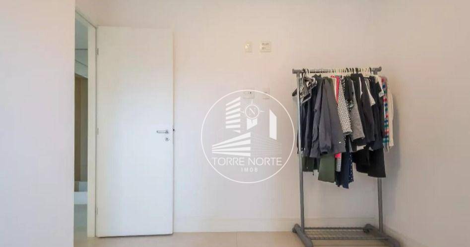 Apartamento à venda com 3 quartos, 105m² - Foto 20