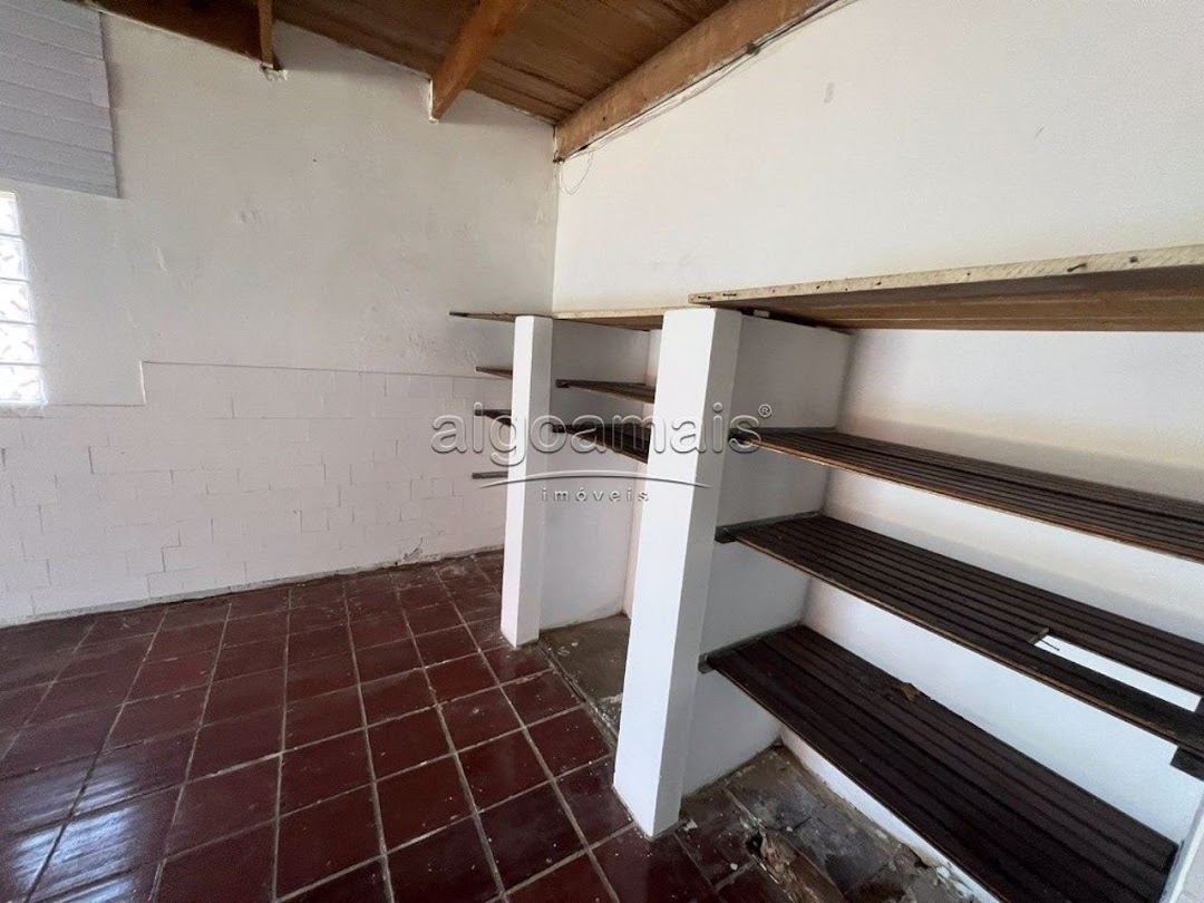 Casa à venda com 4 quartos, 180m² - Foto 17