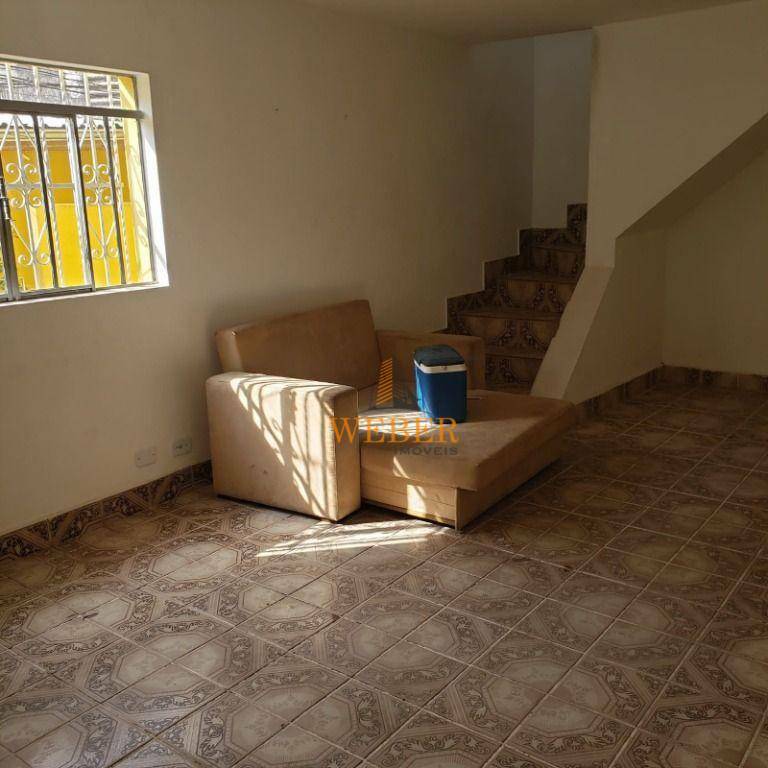 Casa à venda com 3 quartos, 200m² - Foto 15