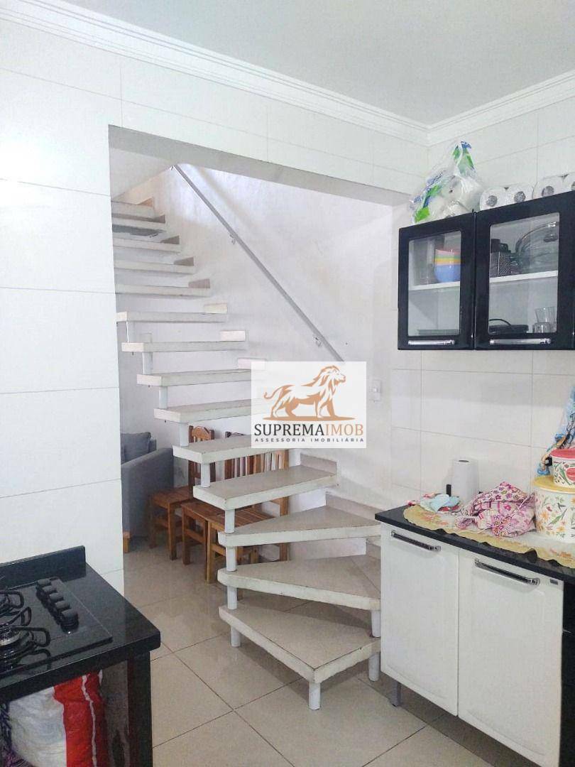 Casa à venda com 3 quartos, 158m² - Foto 4