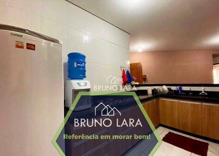 Apartamento à venda com 2 quartos, 75m² - Foto 1