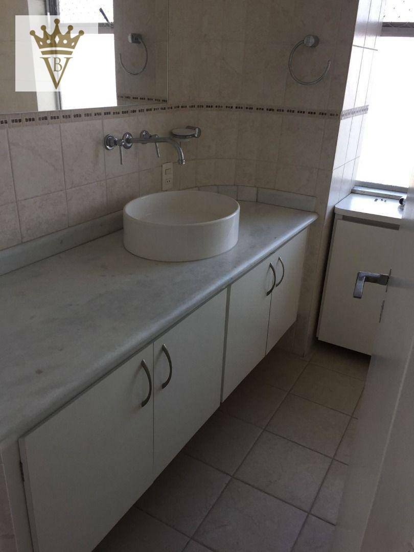 Apartamento à venda com 3 quartos, 130m² - Foto 15