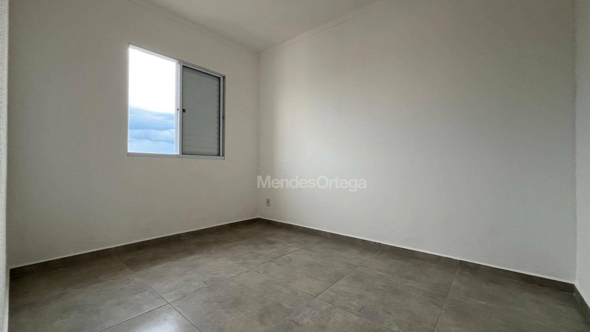 Apartamento para alugar com 2 quartos, 50m² - Foto 3