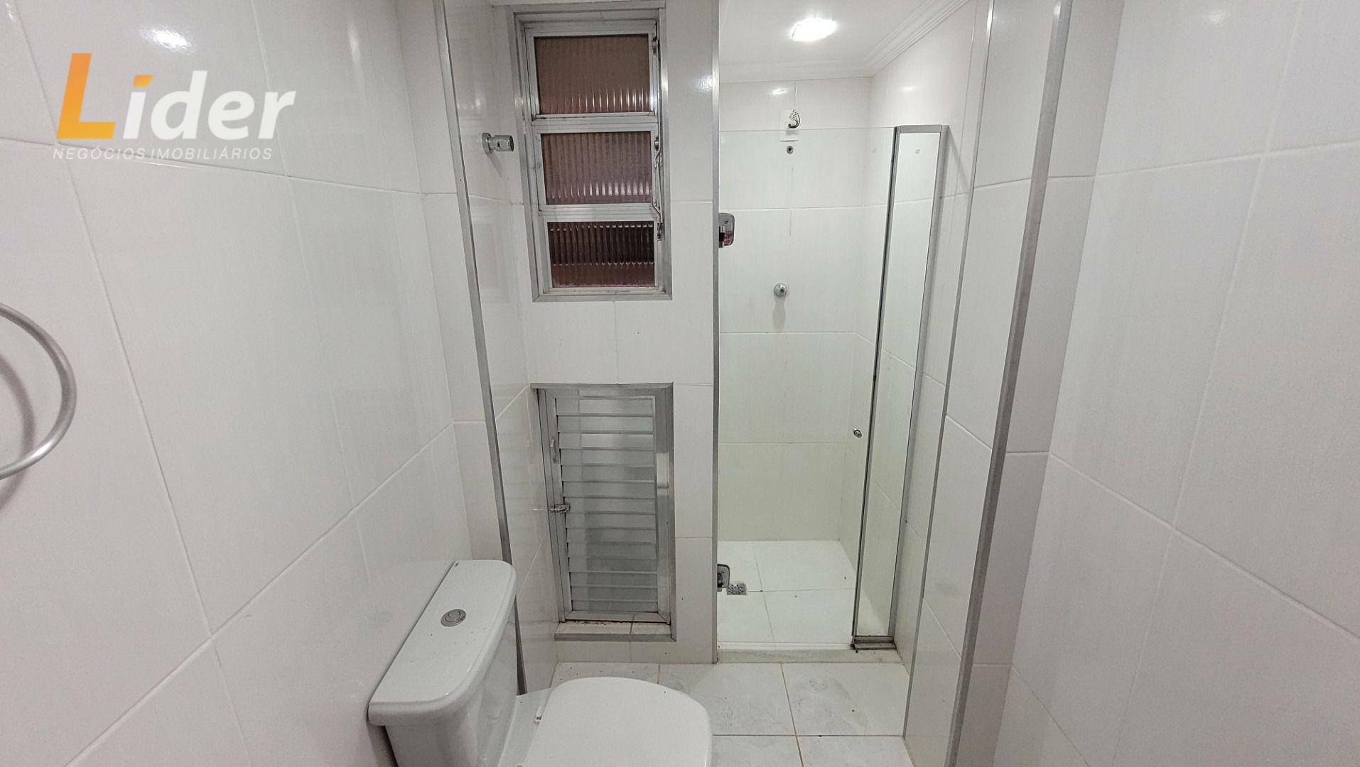 Apartamento à venda com 3 quartos, 98m² - Foto 11