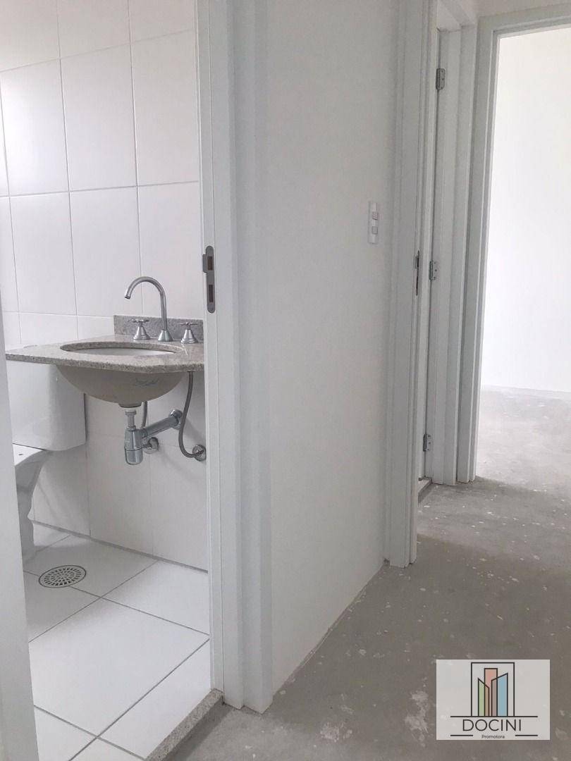 Apartamento à venda com 2 quartos, 60m² - Foto 2