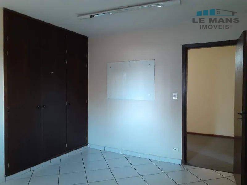 Casa para alugar com 1 quarto, 296m² - Foto 25