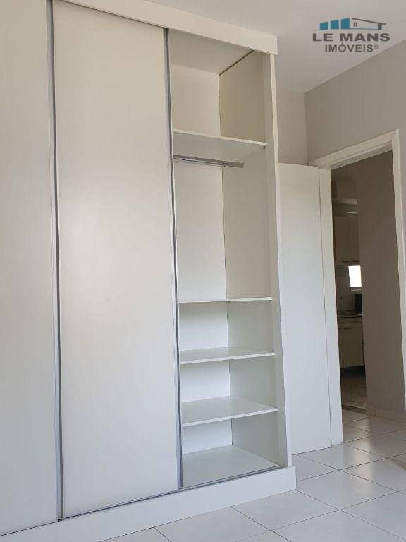 Apartamento à venda com 2 quartos, 35m² - Foto 19