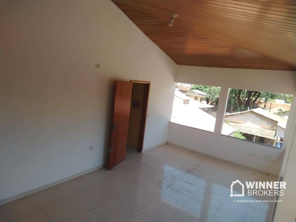 Casa para alugar com 2 quartos, 244m² - Foto 34