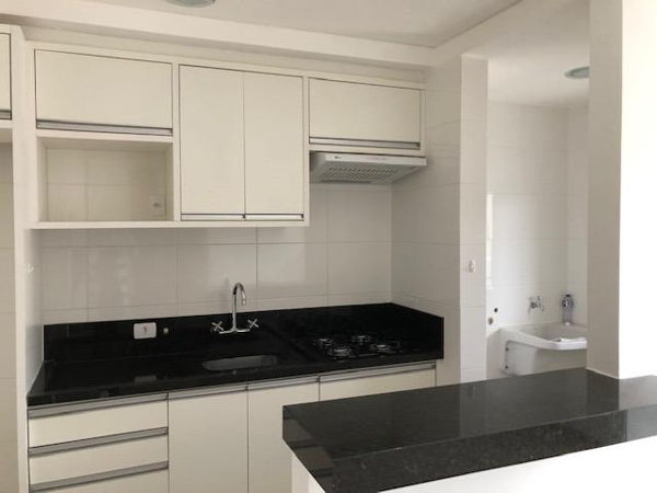 Apartamento à venda com 2 quartos, 63m² - Foto 5